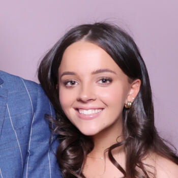 Babysitter Newcastle: Arabella