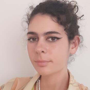 Baby-sitter in Lyon: Mathilde