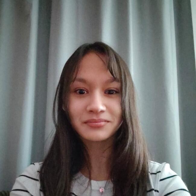 Babysitter in Aubange: Jade