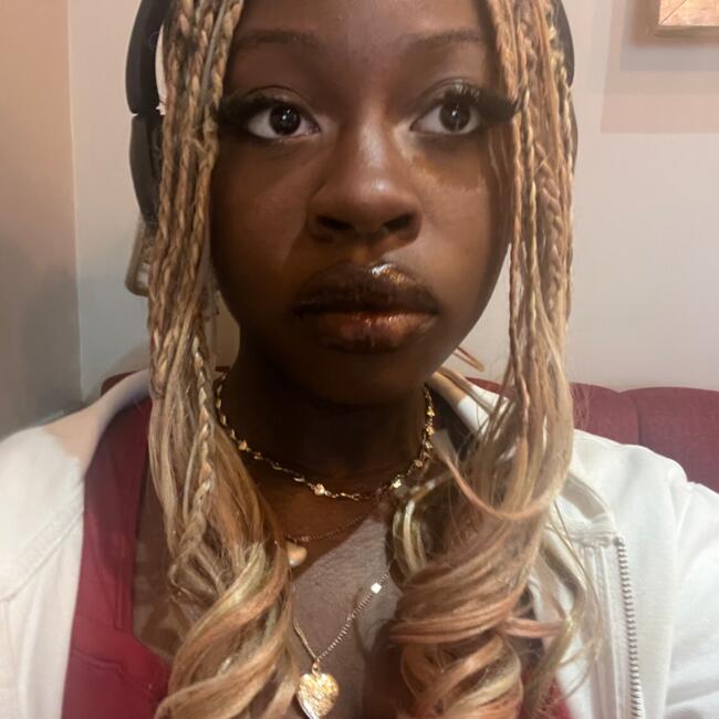 Babysitter in Edinburgh: Folake
