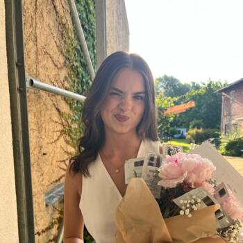 Babysitter in Waren: Josi