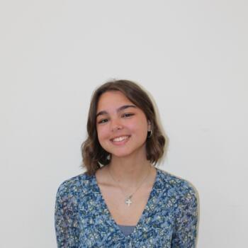 Babysitter in Lisbon: Alice