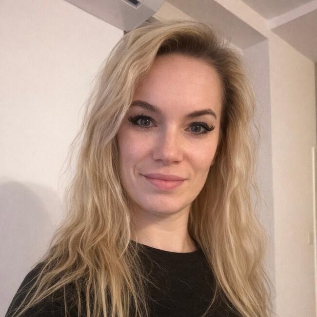 Praca dla opiekunki do dziecka w Warszawa: Joanna