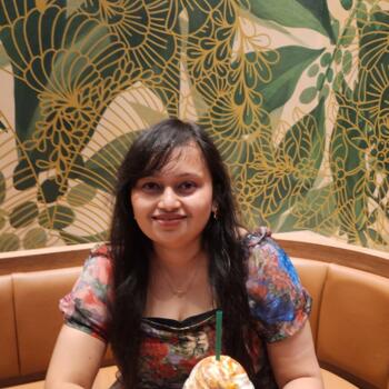 Babysitting job in Phoenix: babysitting job Pratyusha