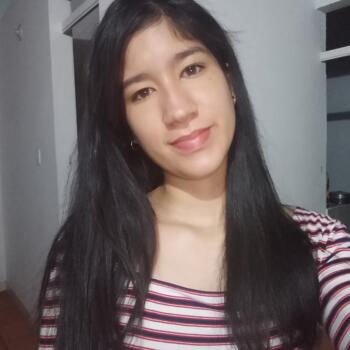 Niñera en Los Patios: Hari nicole