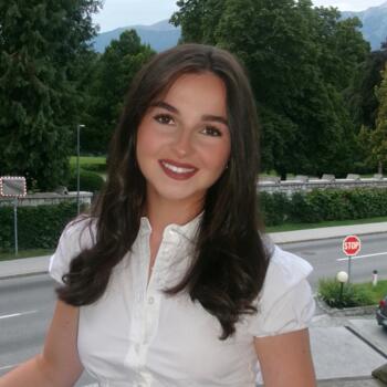 Babysitter in Dublin: Emma