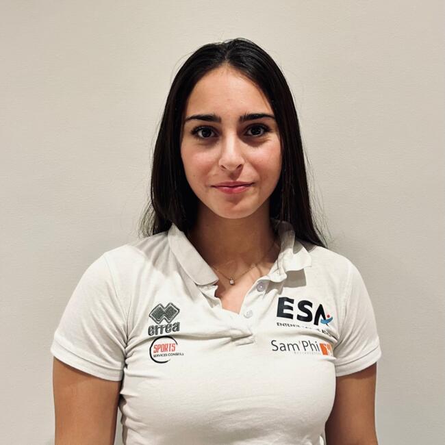 Babysitter in Aix-les-Bains: Jade