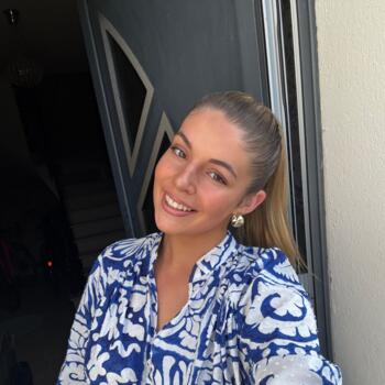 Babysitter in Rennes: Rose