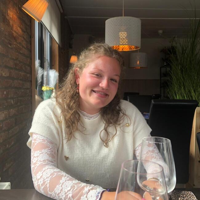 Babysitter in Nijlen: Magali