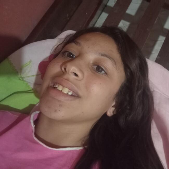 Babysitter in Macatuba: Yasmin Eloizy