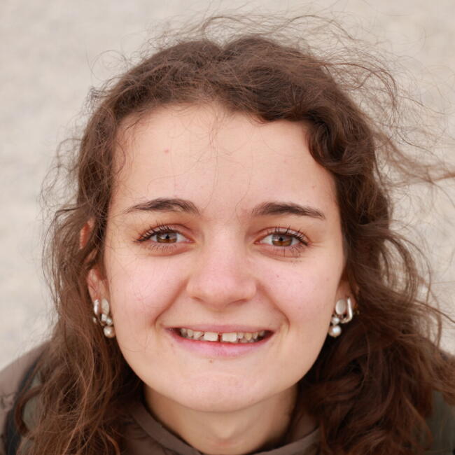 Nanny in Annecy: Elsa