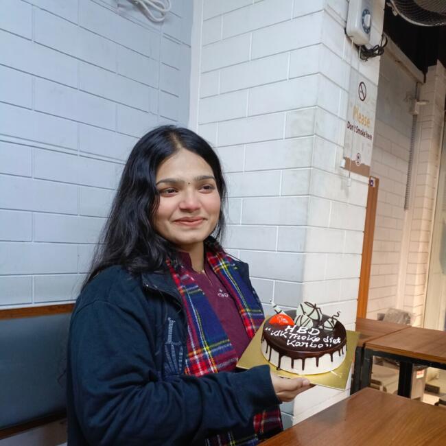 Babysitter in Dhaka: Ditia