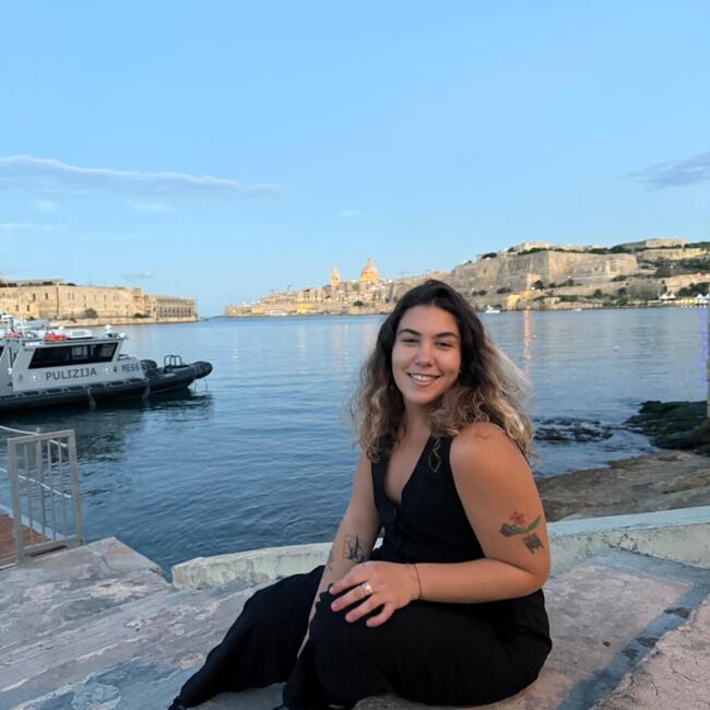 בייביסיטר ב- תל אביב-יפו: Rotem