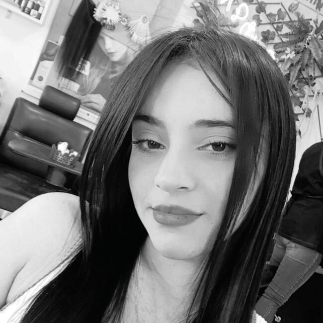 Babysitter στην περιοχή Cota: Karen