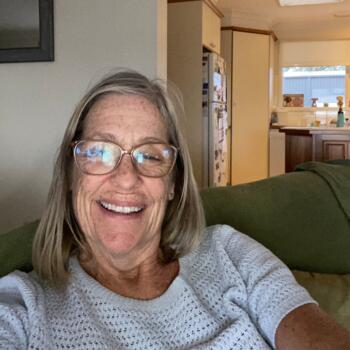 Nanny in Melbourne: Robyn