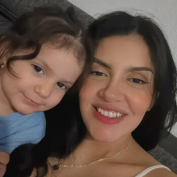 Babysitter Job in Frenkendorf: Lina munoz