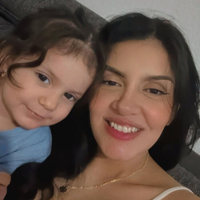 Babysitter Job in Frenkendorf: Lina munoz