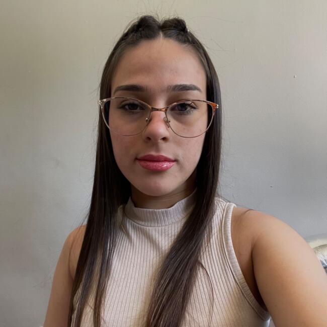 Babysitter in Montevideo: Lara