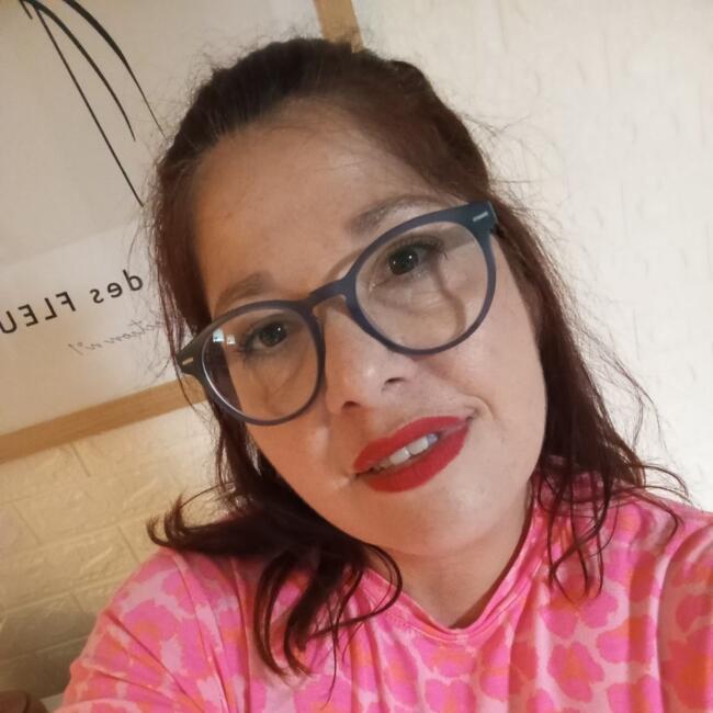 Babysitter στην περιοχή Αρτέμιδα: Eva