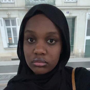 Babysitter Angers: Dariya