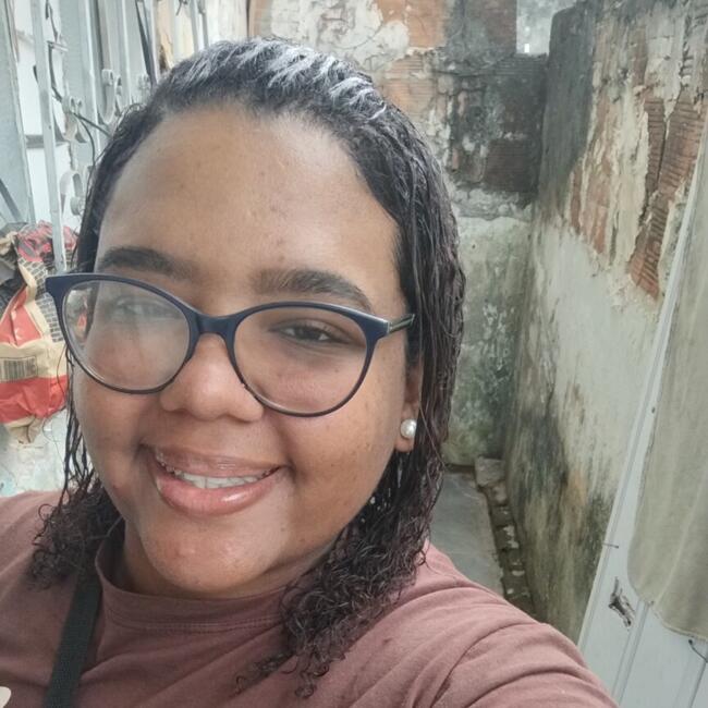 Babá em Mesquita: Raquel
