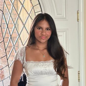 Babysitter in Laguna Niguel: Ridima