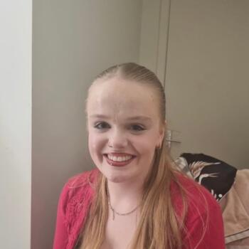 Babysitter in Melbourne: Verity