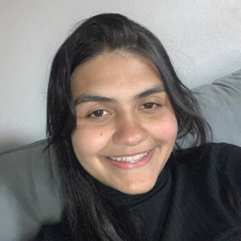 Emprego de babá em Caxias do Sul: Brenda