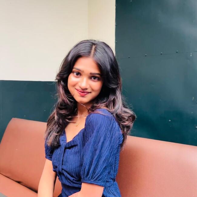 Babysitter in Ernākulam (State of Kerala): Azla