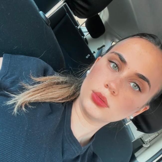 Canguro en Jaén: Paula