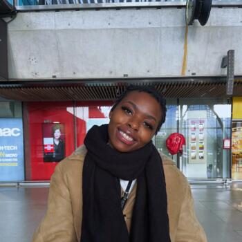 Babysitter in Ixelles: Gloria