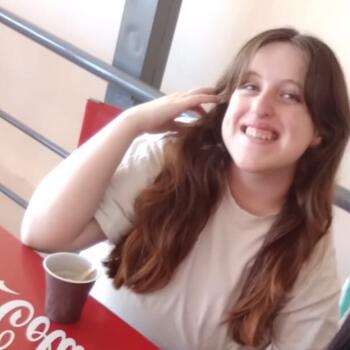 Niñera en González Catán: Lourdes Denise