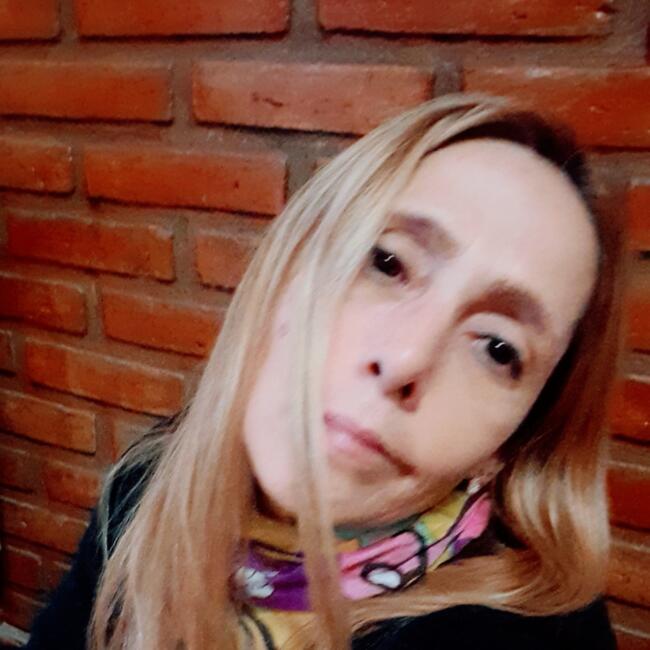 Babysitter in Morón: Adriana