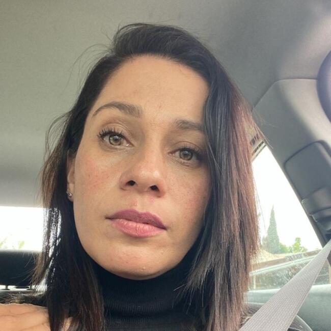 Babysitter in Compton: Marisol