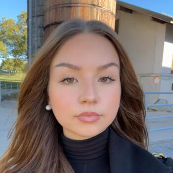 Babysitter in Lausanne: Zoé