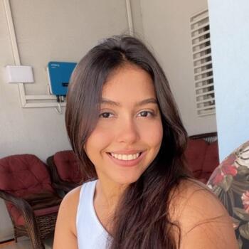 Babá em Rio Branco: Yasmim