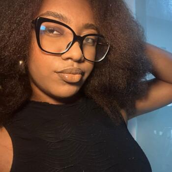 Babysitter in Feira de Santana: Mirela