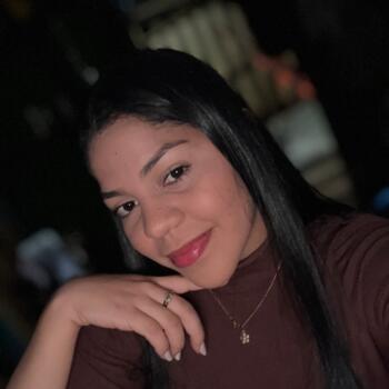 Babysitter in Manaus: Michelly Soares