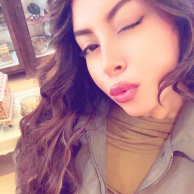 جليسة أطفال في أكادير: May