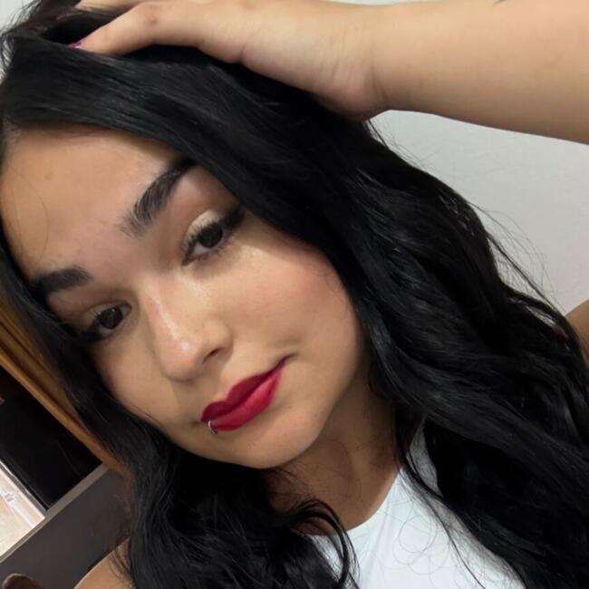 Babysitter in Curitiba: Rayany