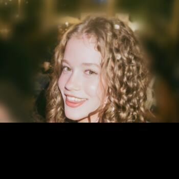 Babá em Balneário Camboriú: Tainá