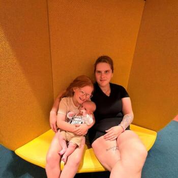 Lavoro per babysitter a Sydney: lavoro per babysitter Sara