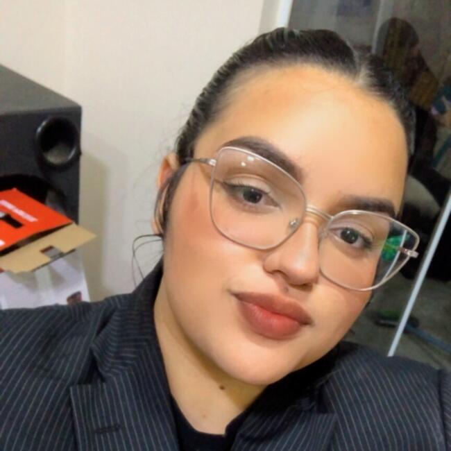 Babysitter in Taboão da Serra: Gabriela