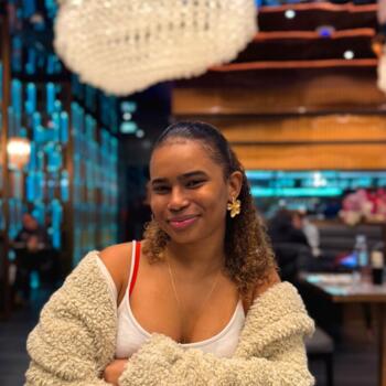 Babysitter in Vigneux-sur-Seine: Aalyah
