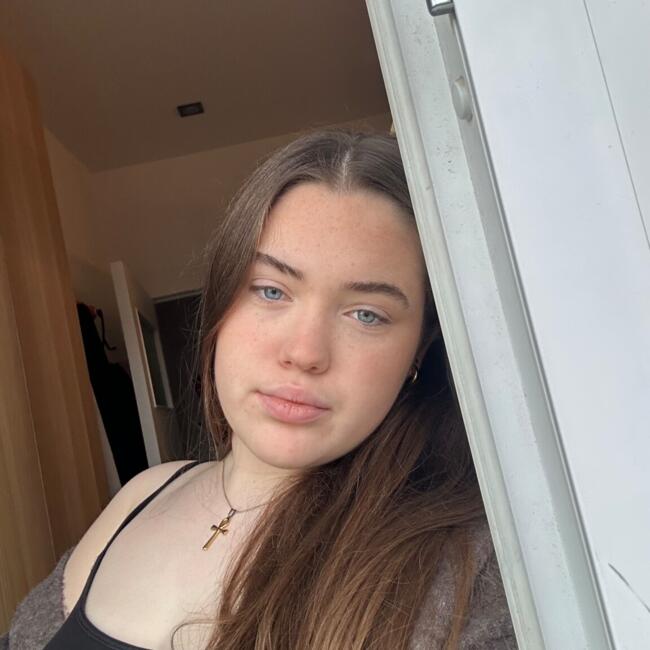 Babysitter in Uccle: Lennie