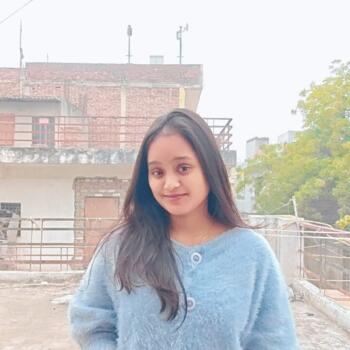 Babysitter New Delhi: Chiku