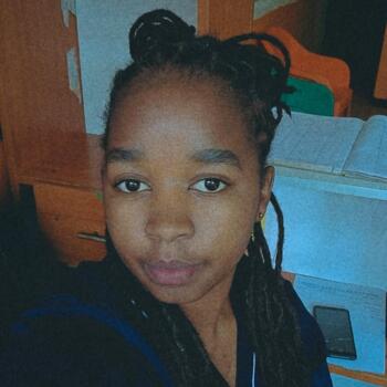 Babysitter in Nairobi: Emma