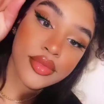 Baby-sitter in Roubaix: Linda