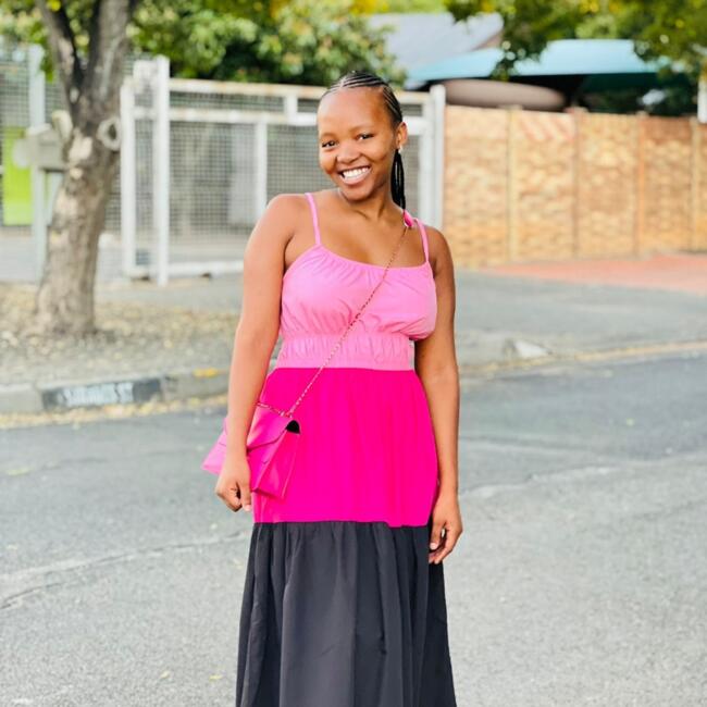 Babysitter in Bloemfontein: Onalerona