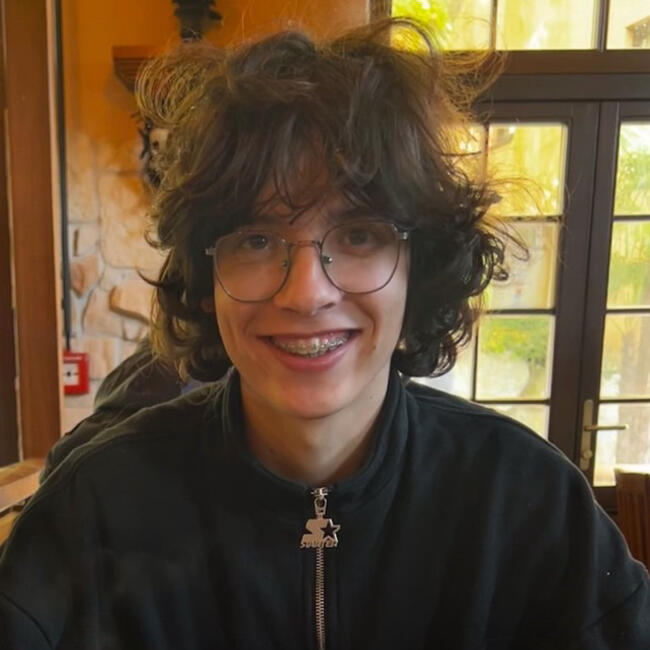 Bébiszitter Debrecen területén: Dominik